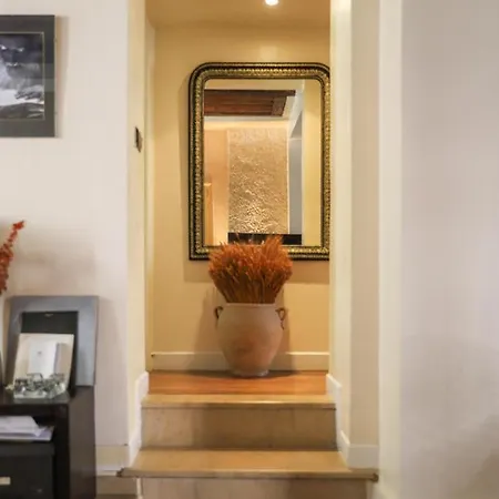 Apartment Charming Apartment In St Germain Des Pres